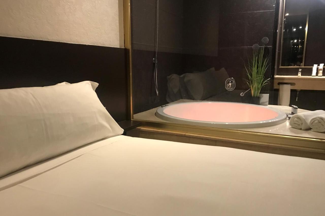 Hotel Punt 14 Хава Экстерьер фото