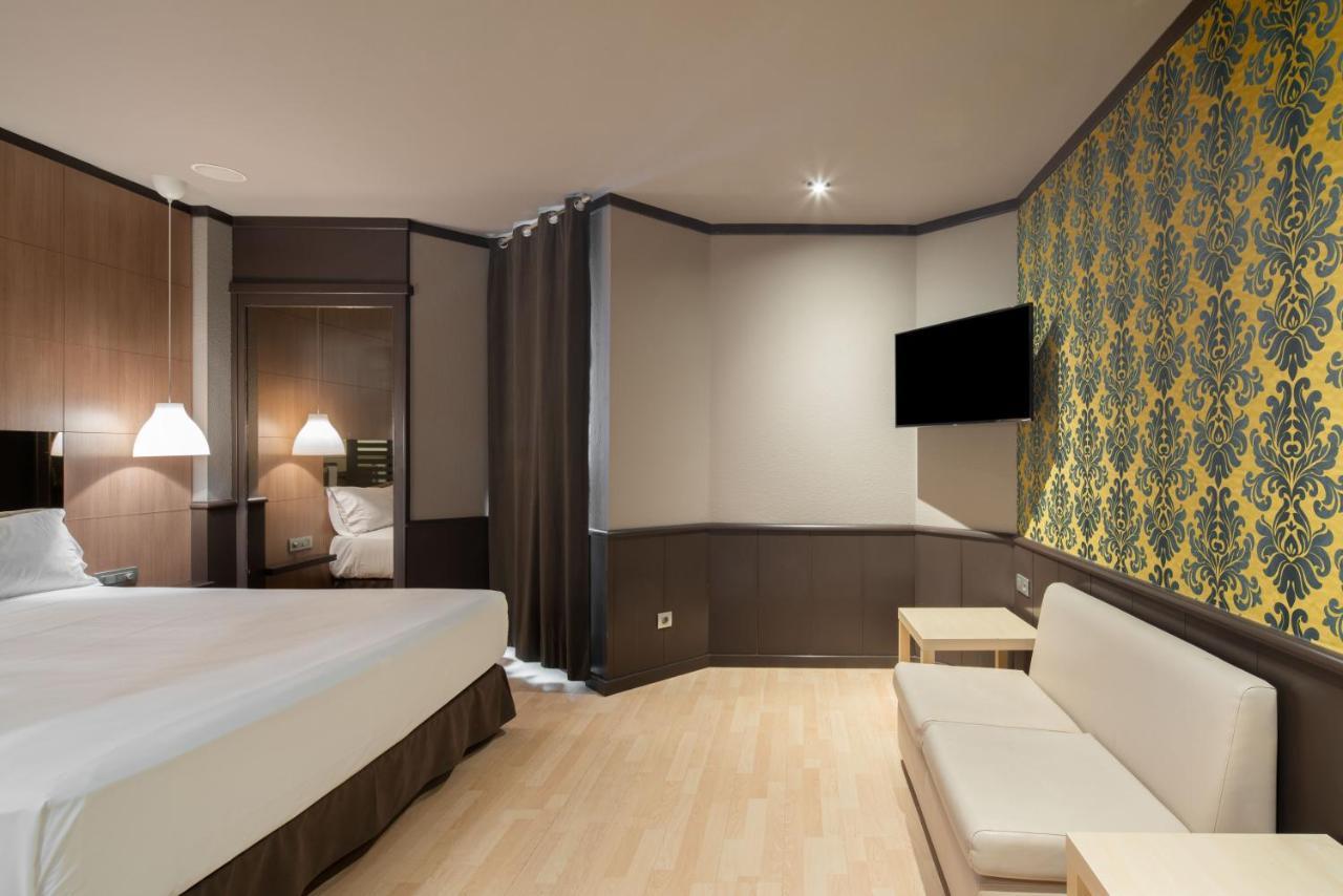 Hotel Punt 14 Хава Экстерьер фото