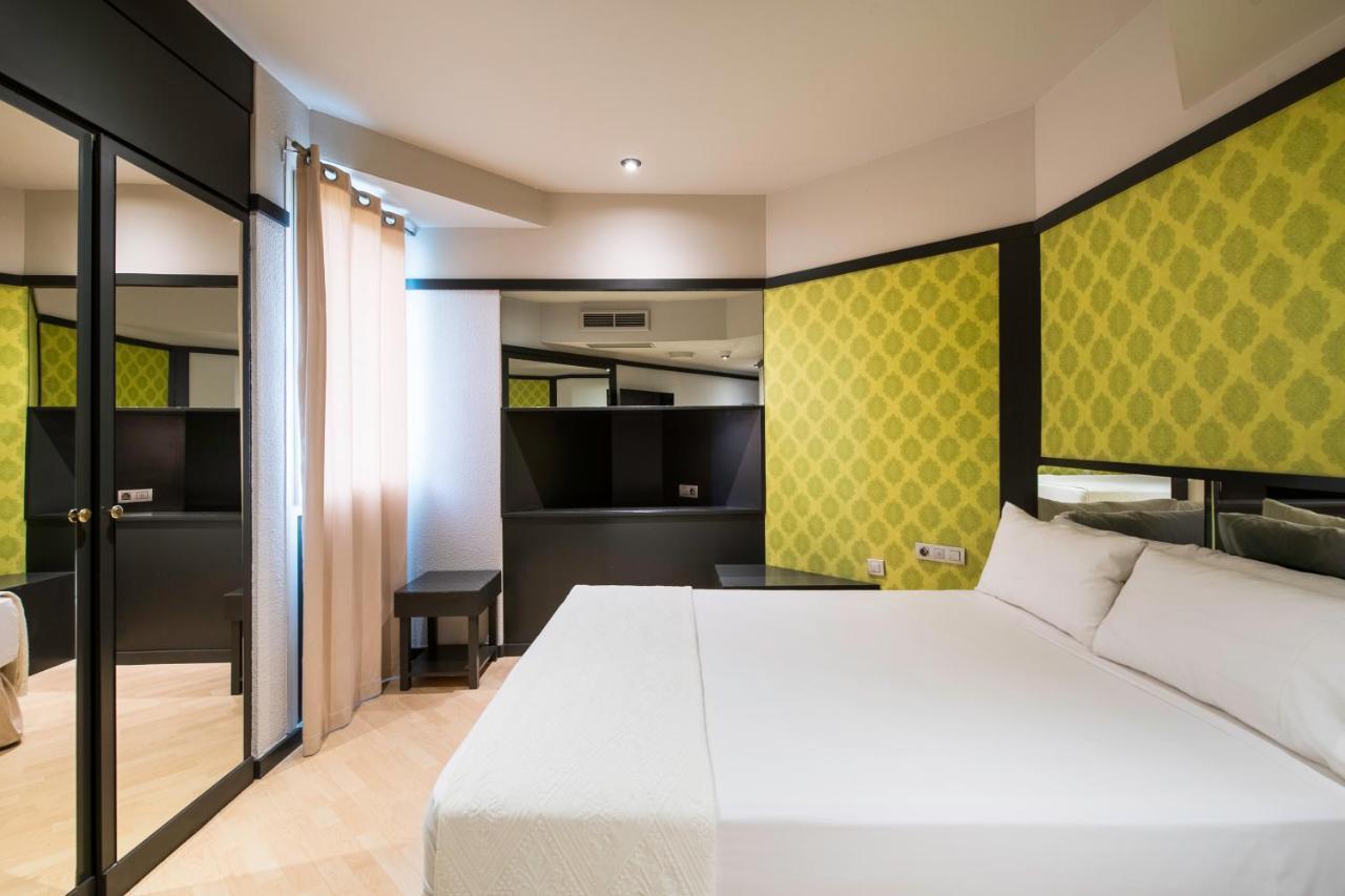 Hotel Punt 14 Хава Экстерьер фото