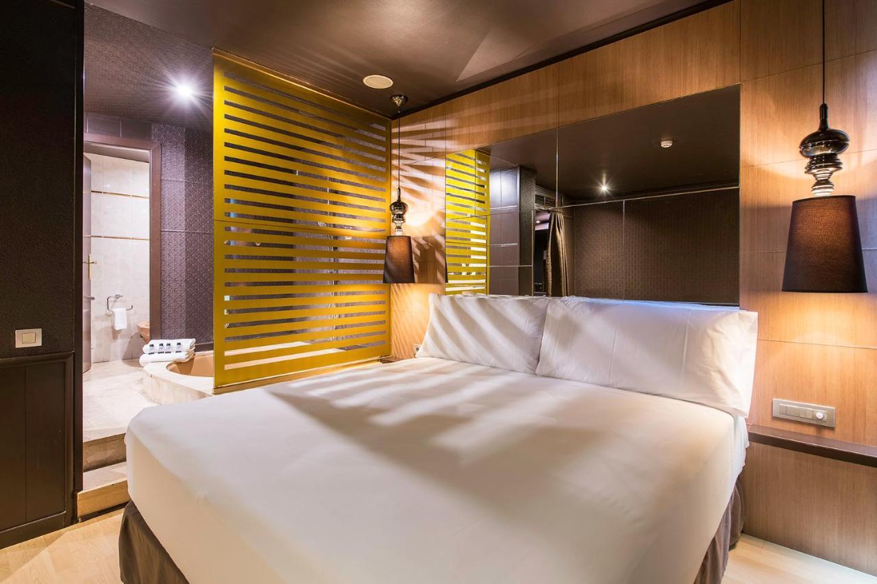 Hotel Punt 14 Хава Экстерьер фото