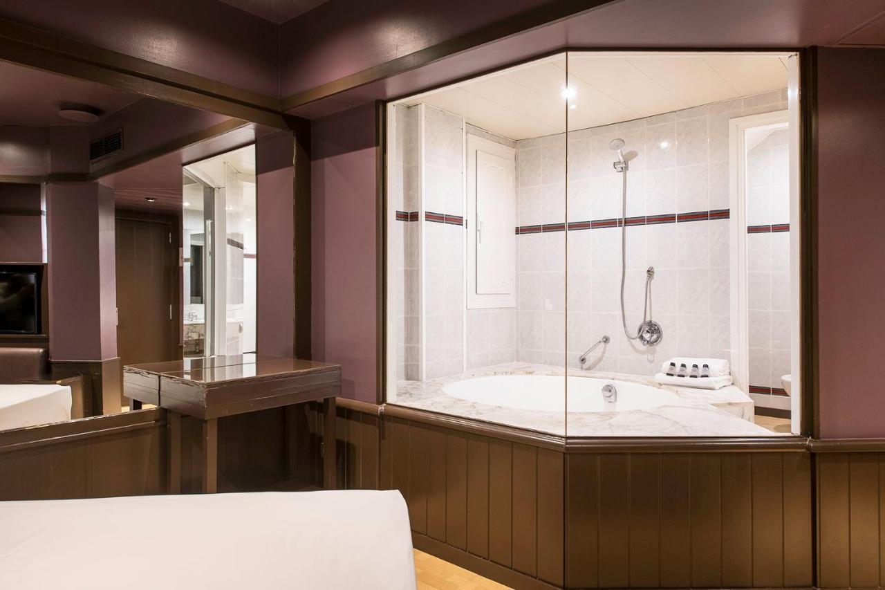 Hotel Punt 14 Хава Экстерьер фото