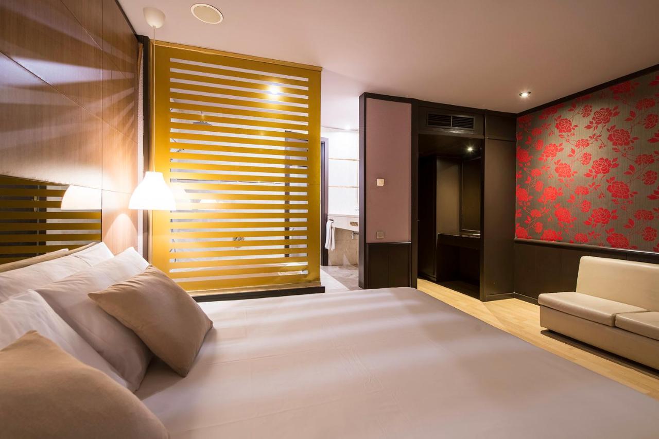 Hotel Punt 14 Хава Экстерьер фото